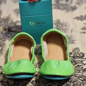 Tieks Galatic Green size 7